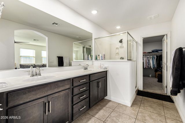 5058 S CHASSIS --, Mesa, AZ 85212