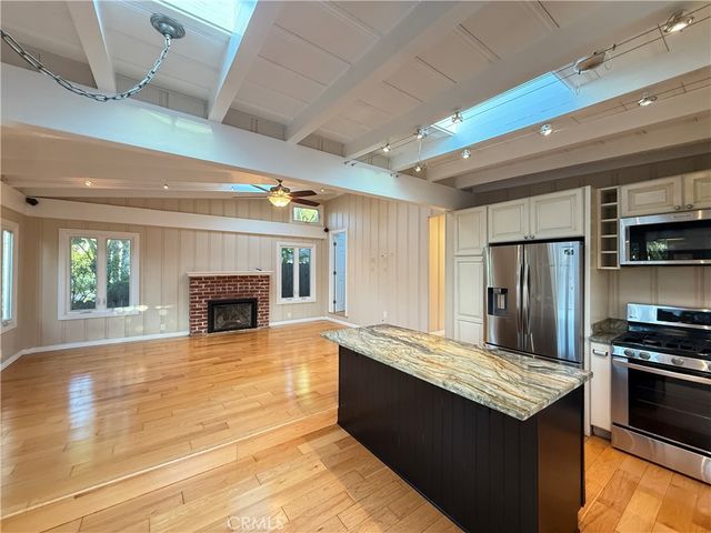 615 Saint Anns, Laguna Beach, CA 92651