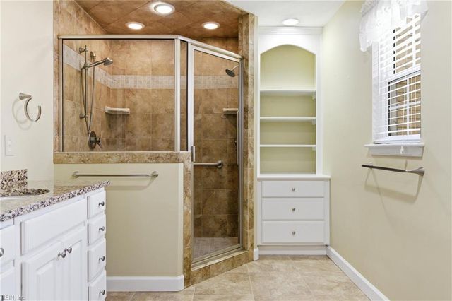 2029 Carolina RD, Chesapeake, VA 23322