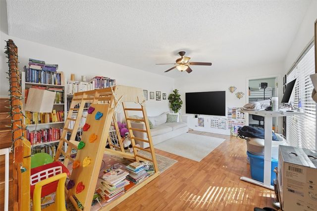 9142 SW 23rd Street D, Davie, FL 33324