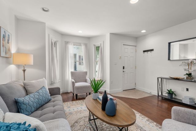 50 Cameron Street 50, Brookline, MA 02445