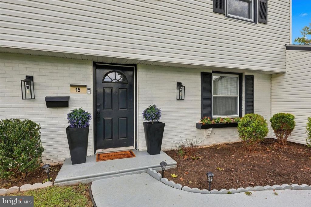 15 MEDLEY LN, WILLINGBORO, NJ 08046 — photo 5