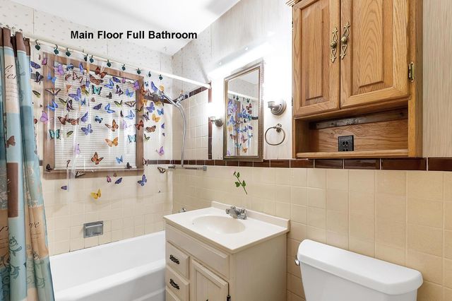 419 N Kokomo Ave, Derby, KS 67037