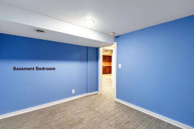 419 N Kokomo Ave, Derby, KS 67037