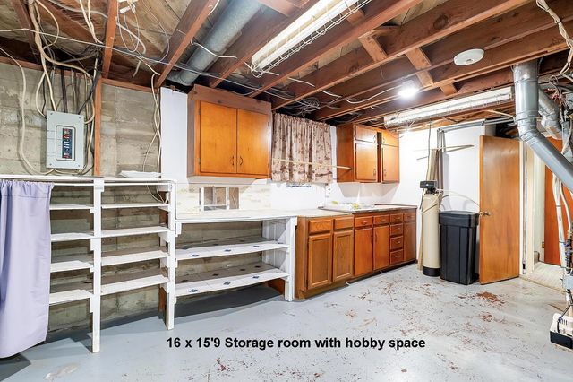 419 N Kokomo Ave, Derby, KS 67037