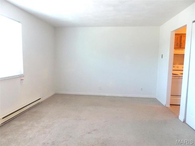 18 N 44TH Street 8, Belleville, IL 62226
