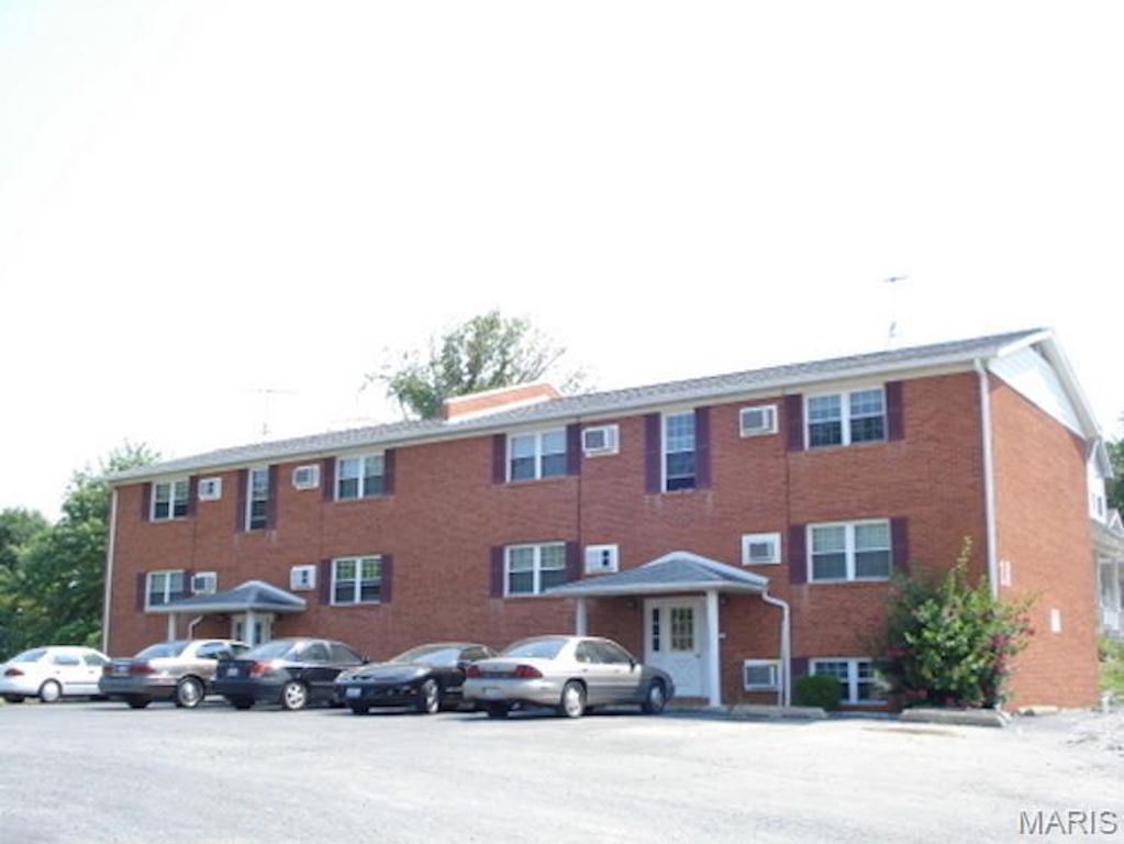 18 N 44TH Street 8, Belleville, IL 62226