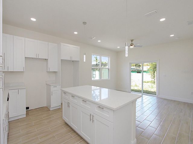 1216 S POMEGRANITE AVENUE, Sanford, FL 32771