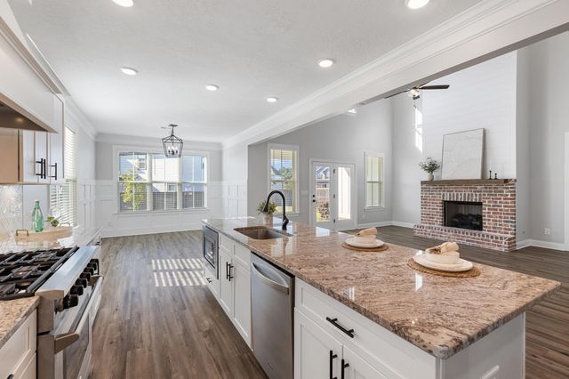 422 Woodlawn Street, Evans, GA 30809