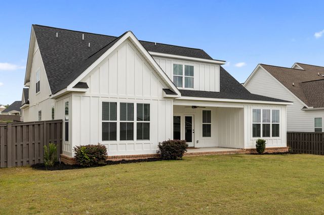 422 Woodlawn Street, Evans, GA 30809