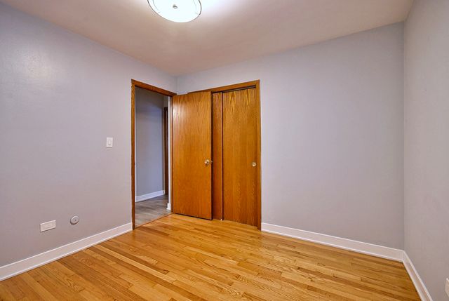 7610 W Belmont Avenue 2N, Chicago, IL 60634