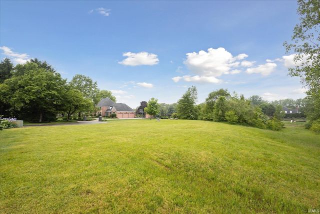 51193 Shannon Brook Court, Granger, IN 46530