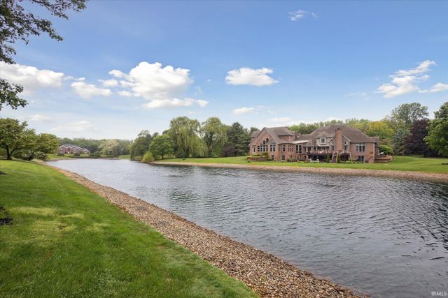 51193 Shannon Brook Court, Granger, IN 46530