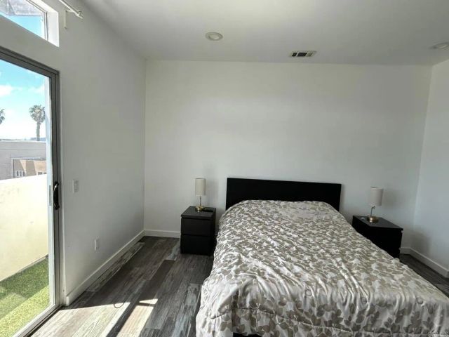 2064 2nd Avenue, San Diego, CA 92101