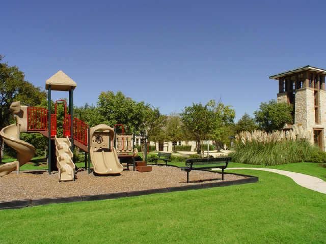 404 Hummingbird Drive, Little Elm, TX 75068