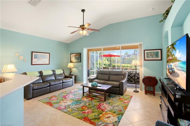 2621 Brightside CT, Cape Coral, FL 33991