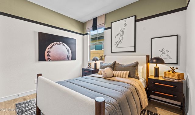 7927 N 77th Avenue, Glendale, AZ 85303