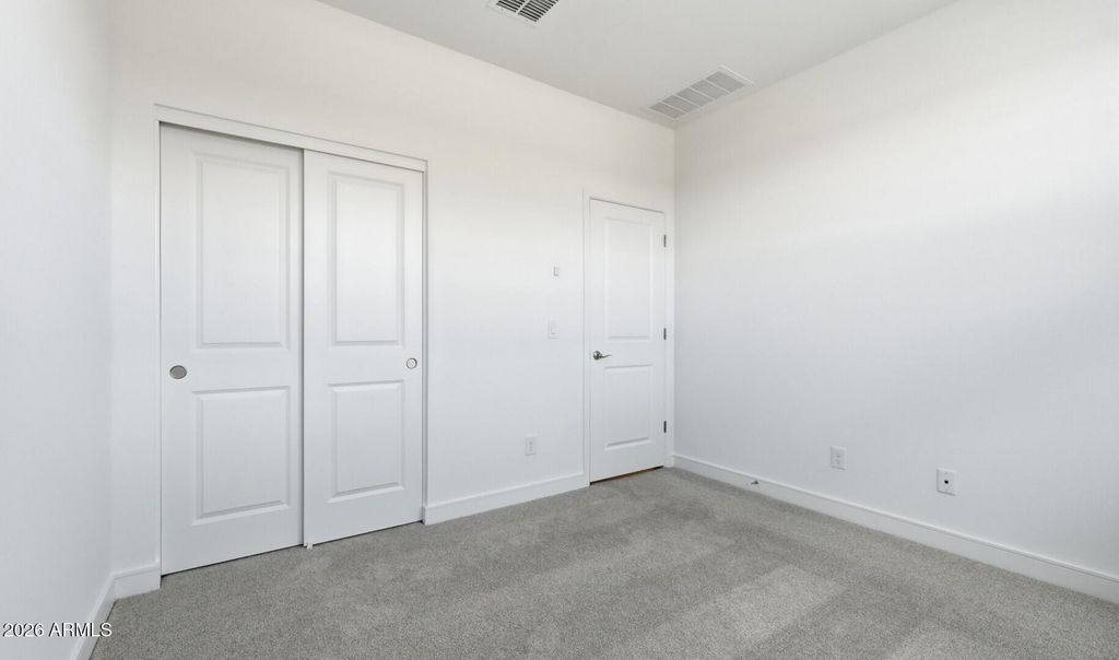 Image 19 of property listing at 7927 N 77th Avenue, Glendale, AZ 85303
