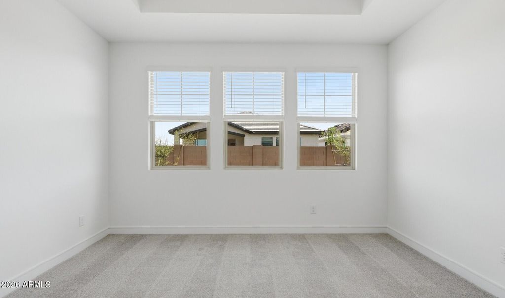 Image 22 of property listing at 7927 N 77th Avenue, Glendale, AZ 85303
