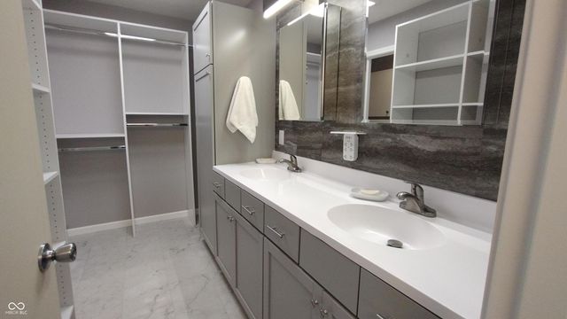 3138 Albright Court, Indianapolis, IN 46268