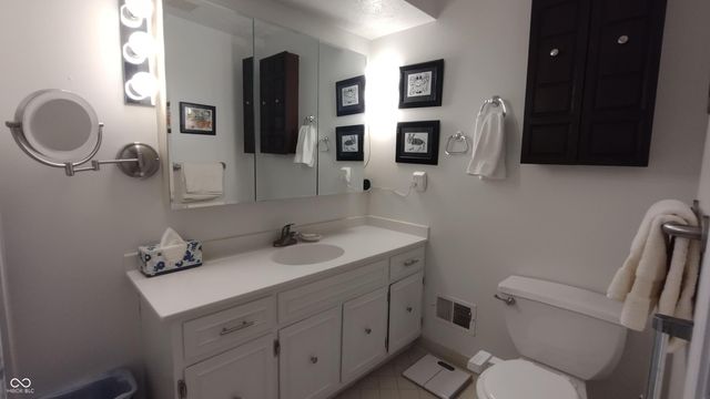 3138 Albright Court, Indianapolis, IN 46268