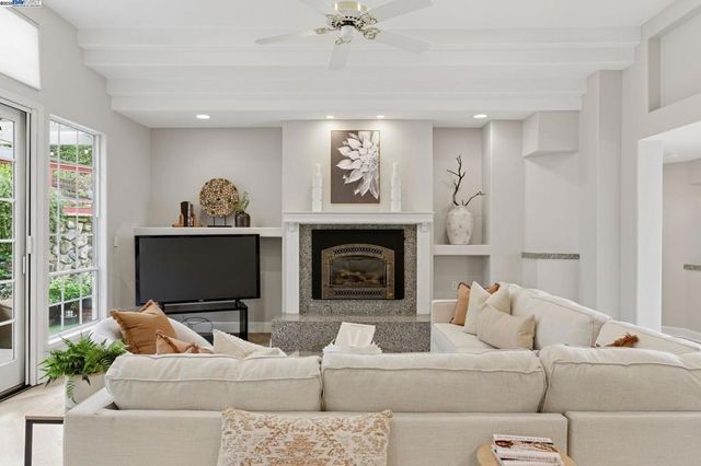 1031 Millbrook Court, Walnut Creek, CA 94598