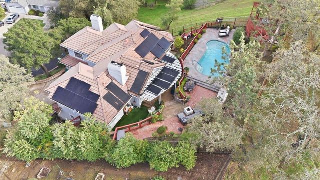 1031 Millbrook Court, Walnut Creek, CA 94598