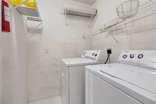 1579 Oakfield Drive, Ann Arbor, MI 48108