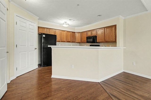 1579 Oakfield Drive, Ann Arbor, MI 48108