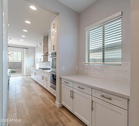 9607 E SOLINA Avenue, Mesa, AZ 85212