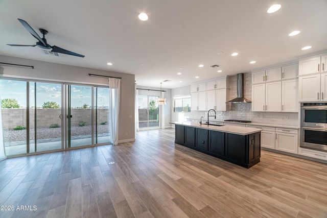 9607 E SOLINA Avenue, Mesa, AZ 85212