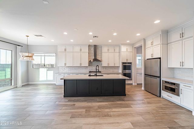 9607 E SOLINA Avenue, Mesa, AZ 85212