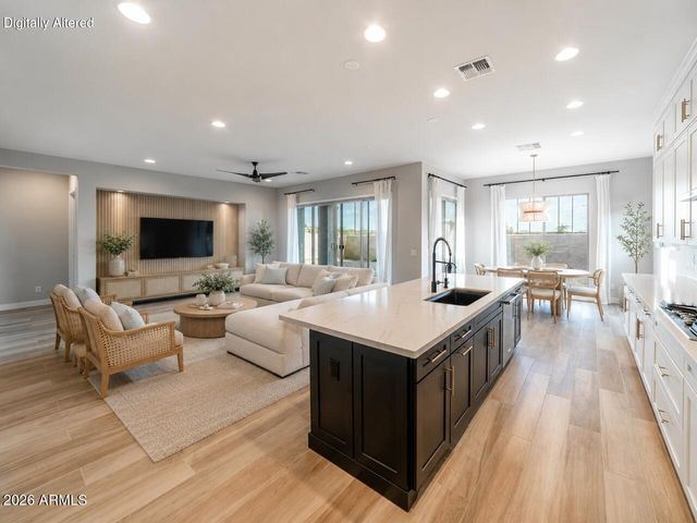 9607 E SOLINA Avenue, Mesa, AZ 85212