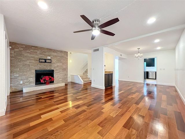 542 S OSCEOLA AVENUE 34, Orlando, FL 32801