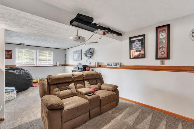 469 Skyline Lane, Pickerington, OH 43147