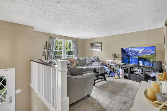 469 Skyline Lane, Pickerington, OH 43147