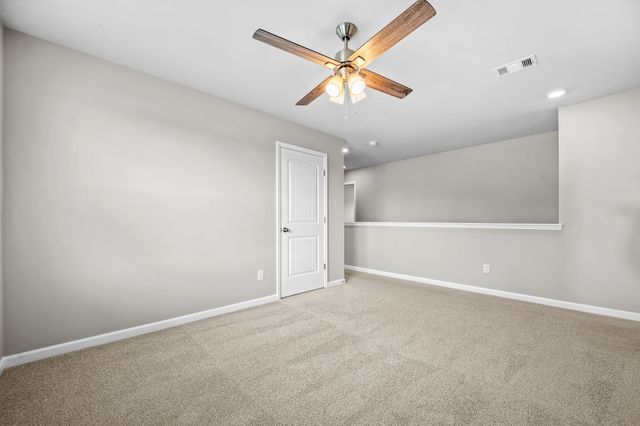 9039 Copenhagen Dr, Murfreesboro, TN 37129