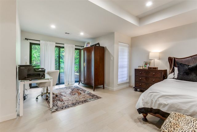 6618 Coolglen Drive, Dallas, TX 75248