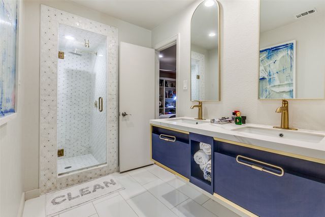 6618 Coolglen Drive, Dallas, TX 75248