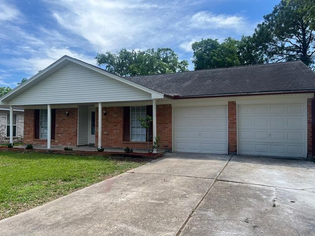 1815 Westwood Drive, Stafford, TX 77477