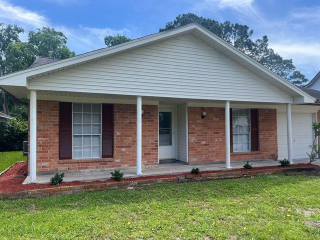 1815 Westwood Drive, Stafford, TX 77477