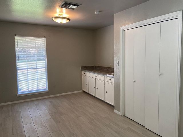 1815 Westwood Drive, Stafford, TX 77477