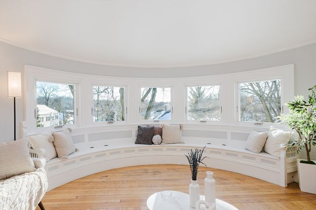 159 Washington St 4, Newton, MA 02458