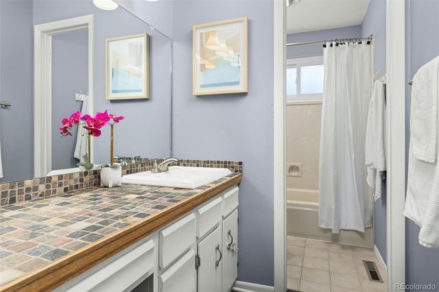 1292 Cedar Street, Broomfield, CO 80020