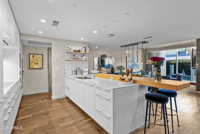 5455 E LINCOLN Drive 1014, Paradise Valley, AZ 85253