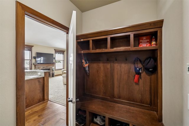 5515 NE Hillcrest Drive, Ankeny, IA 50021