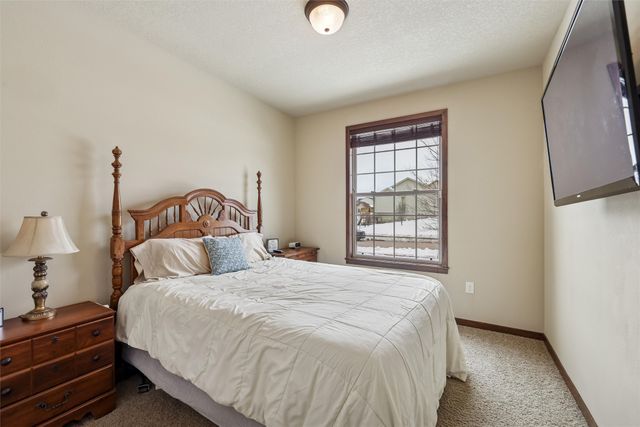 5515 NE Hillcrest Drive, Ankeny, IA 50021