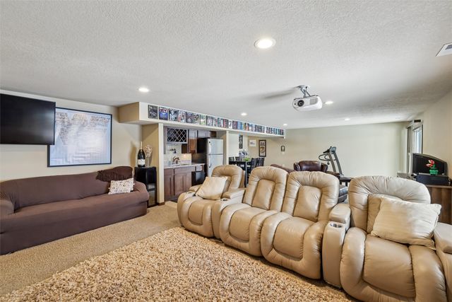 5515 NE Hillcrest Drive, Ankeny, IA 50021