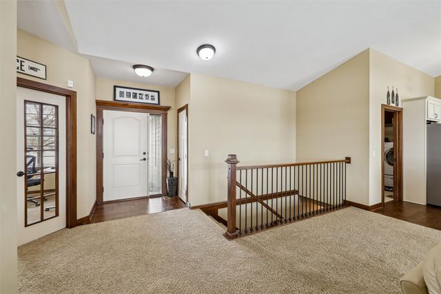 5515 NE Hillcrest Drive, Ankeny, IA 50021