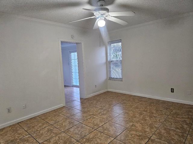 592 SW Banks Ter Terrace, Port St. Lucie, Port St Lucie, FL 34953